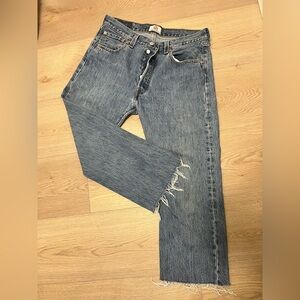 Levi's 501 Straight leg Button fly